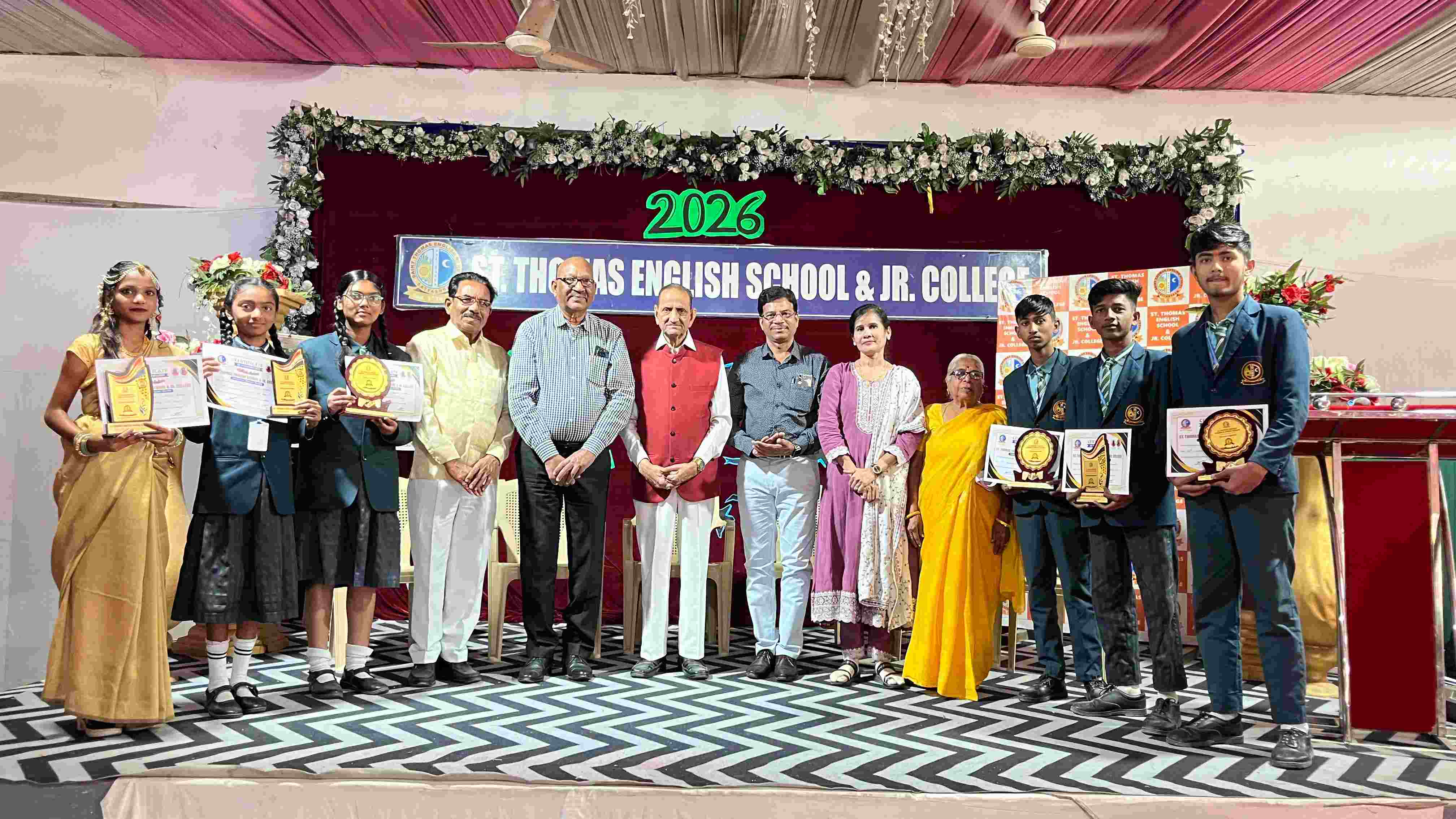 चित्रकलेतून जीवनशैली, आस्था व विचारांचे प्रतिबिंब उमटते – मोहन अग्रवाल